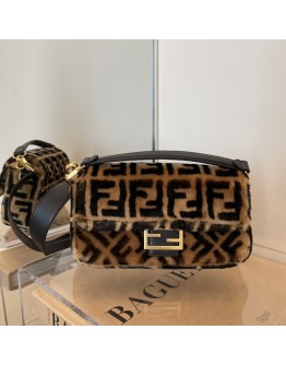 Fendi Wool Baguette Bag S&M Size