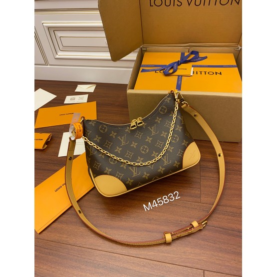 Louis Vuitton Odeon M45832
