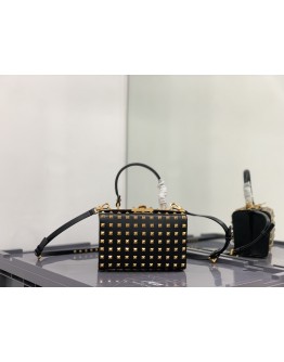 Valentino Garavani Rockstud Alcove Bag