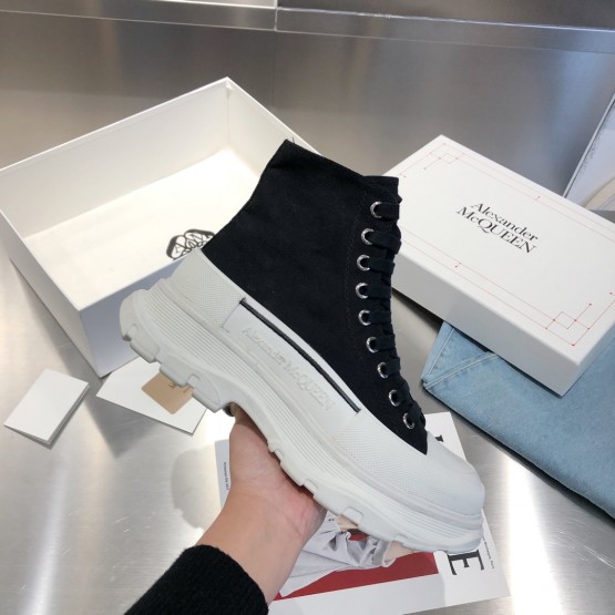  ALEXANDER MCQUEEN Sneakers 002