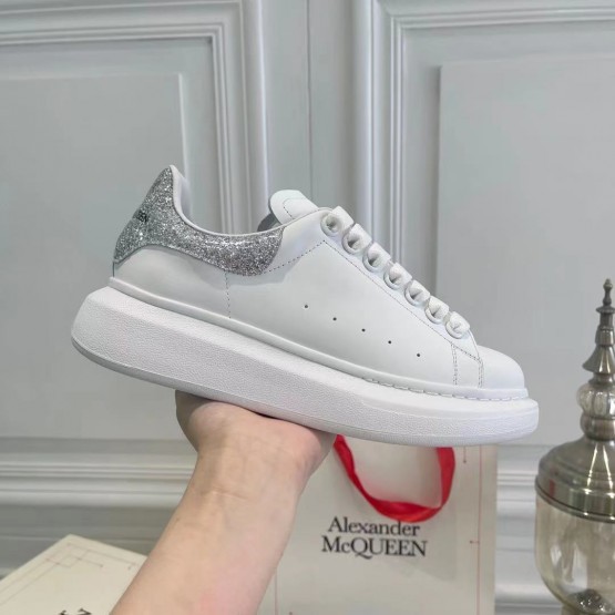 ALEXANDER MCQUEEN Sneakers 004