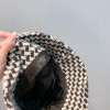 C-C Hat 002