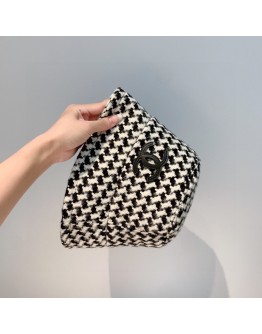 C-C Hat 002