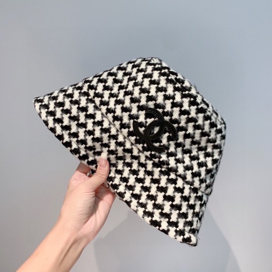 C-C Hat 002