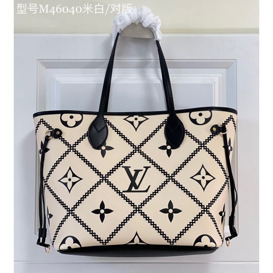 LV neverfull M46040 White