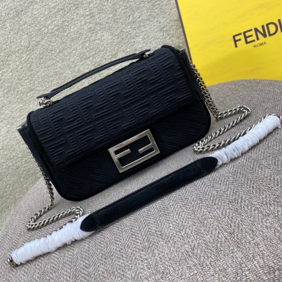 Fendi x Skims Iconic Baguette 24cm black