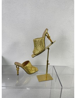 BV Heels 