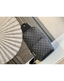 Louis Vuitton Avenue Sling Bag 