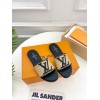 LV Slippers 001