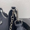 Re-Edition 2005 nylon shoulder bag