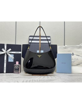 Cleo patent leather shoulder bag 27cm
