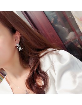 LV Earring 001