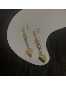 LV Earring 005