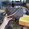 Louis Vuitton Pochette Aessoires Monogram M40712