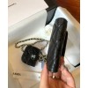 C-C Phone &amp; Airpods Case With Chain AP2033 Black