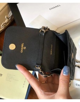 C-C Phone &amp; Airpods Case With Chain AP2033 Black