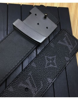 Louis Vuitton LV Initiales 40mm Black