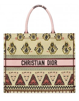 Dior Book Tote bag Cream