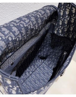 Dior Backpack in blue Dior Oblique embroidered canvas Dark Blue