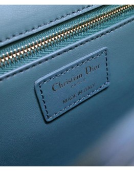 Dior 30 Montaigne flap bag