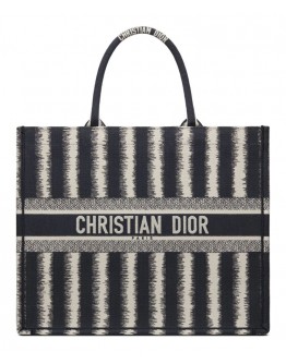 Dior Book Tote Black