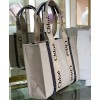 Chloe Medium Woody Tote Bag
