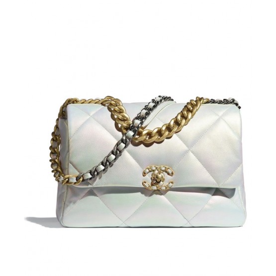 C-C 19 Large Flap Bag AS1161 Cream
