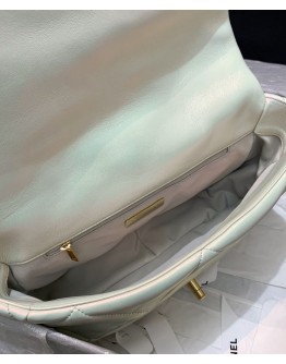 C-C 19 Large Flap Bag AS1161 Cream