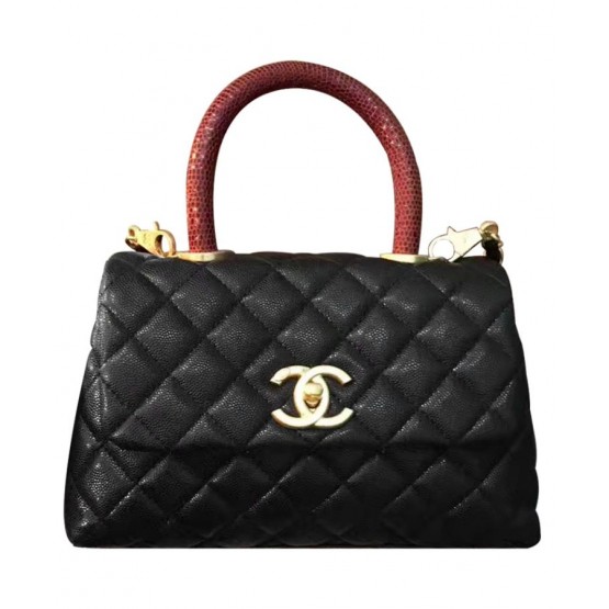 C-C Small Flap Bag With Top Handle A92990 Black