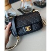 C-C Women's Flap Bag Black