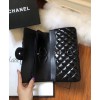 C-C Classic Handbag Black