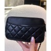 C-C Classic Flap Phone Holder With Chain AP2096S Black