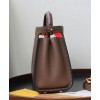 Fendi Peekaboo Iconic Essentially 8BN302