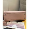 Fendi Peekaboo Iconic Essentially 8BN302