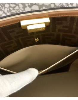 Fendi Peekaboo X-lite 8BN304