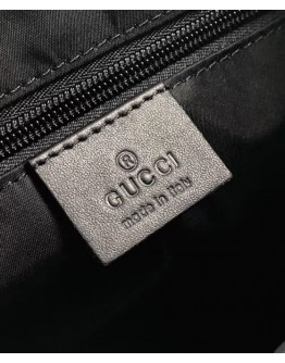 Gucci Web GG Supreme messenger 387111