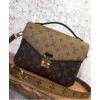 Louis Vuitton Pochette Metis M41465 Coffee