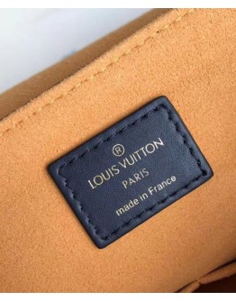 Louis Vuitton Beaubourg MM M43953 Brown