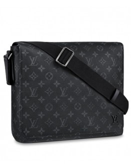 Louis Vuitton District MM M44001 Black