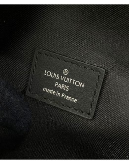 Louis Vuitton Discovery Bumbag M57276 Black