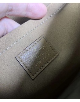 Louis Vuitton Daily Pouch M62048 M64590 M64591