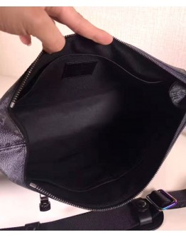 Louis Vuitton Apollo Messenger PM M43410 Black