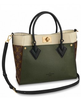 Louis Vuitton On My Side M53826