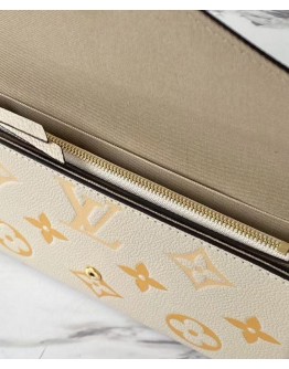 Louis Vuitton Felicie Pochette M80498 Cream