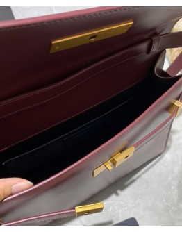 Saint Laurent Manhattan Shoulder Bag In Smooth Leather 579271