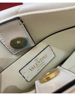 Valentino Garavani Roman Stud The Handle Bag