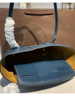 Bottega Veneta Small Arco Blue