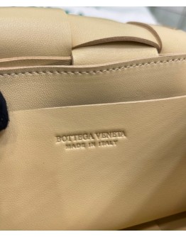 Bottega Veneta The Belt Cassette Apricot