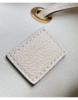 Louis Vuitton Neonoe BB M45716 Cream