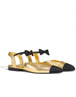 C-C Women Mary Janes Golden